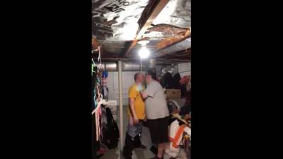 Quick fuck with my neighbour in my garage. - boyfriendtv.com