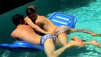 Men gay sex to white small boy video download and short dick - nvdvid.com