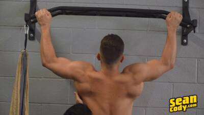 Two Hot Friends in The Gym - boyfriendtv.com - friends