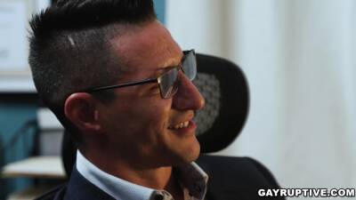 Jax Thirio - Disturbed Gay Patient Fisted by Therapist - boyfriendtv.com