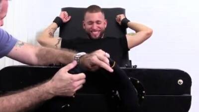 Boys sock feet and gay Tino Comes Back For More Tickle - drtuber.com