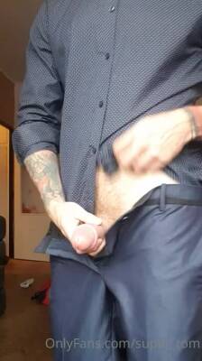 Well dressed business guy with huge cock - boyfriendtv.com
