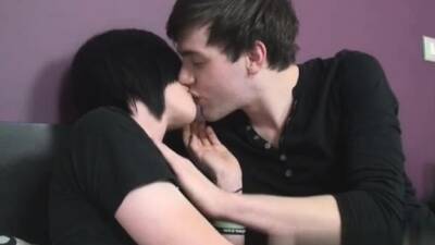 Emo gay sperm Josh Holden returns this week in a molten - drtuber.com