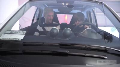 Crammin in the Car - boyfriendtv.com