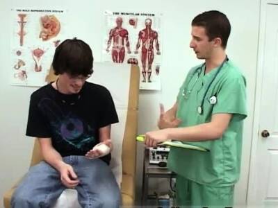 Male athletes physicals gay The door open and the doctor - drtuber.com