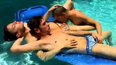 Gay twinks licking nipples for boys They exchange - drtuber.com