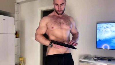 Horny gay hunk solo jerking fun - drtuber.com