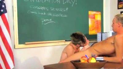 Gay sex boys male in underwear xxx It's graduation day - drtuber.com