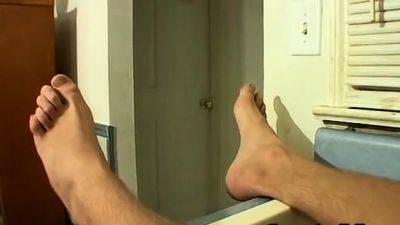 Feet male xxx fat gay first time We join straight - drtuber.com