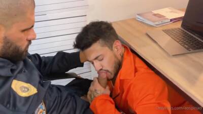 Sex in the police station – Alejo Ospina and Nathan Cars - boyfriendtv.com